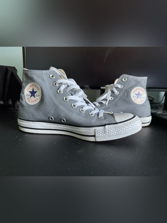 Converse Shoes - Converse High Top Sneakers - Gray and White
